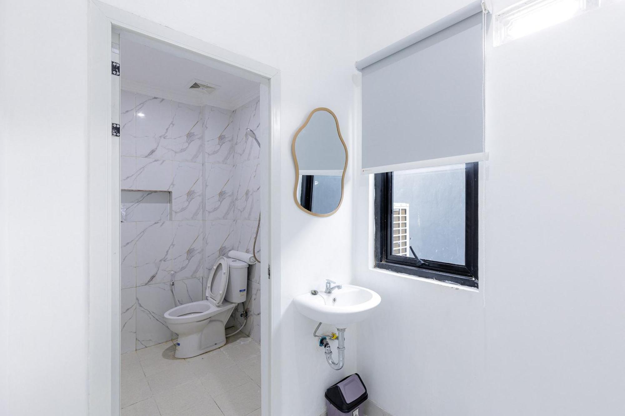 Urbanview Hotel Amira Syariah Bogor Pamoyanan Εξωτερικό φωτογραφία